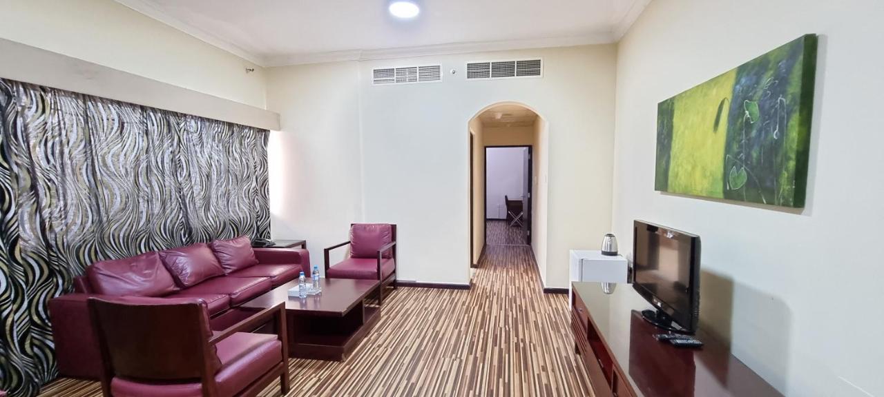 Grand Pj Hotel Ras al-Khaimah Exterior photo
